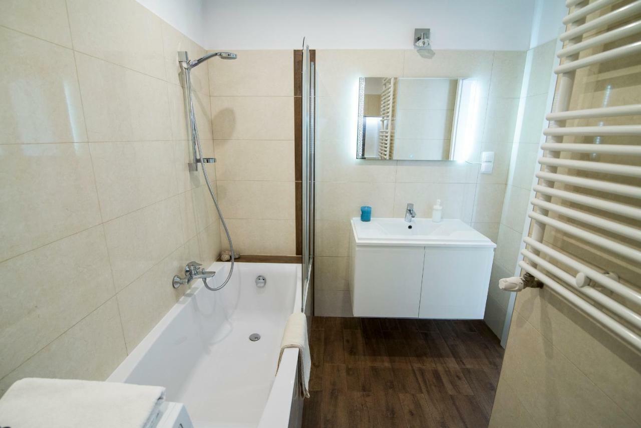 Apartment City เชชูฟ ภายนอก รูปภาพ